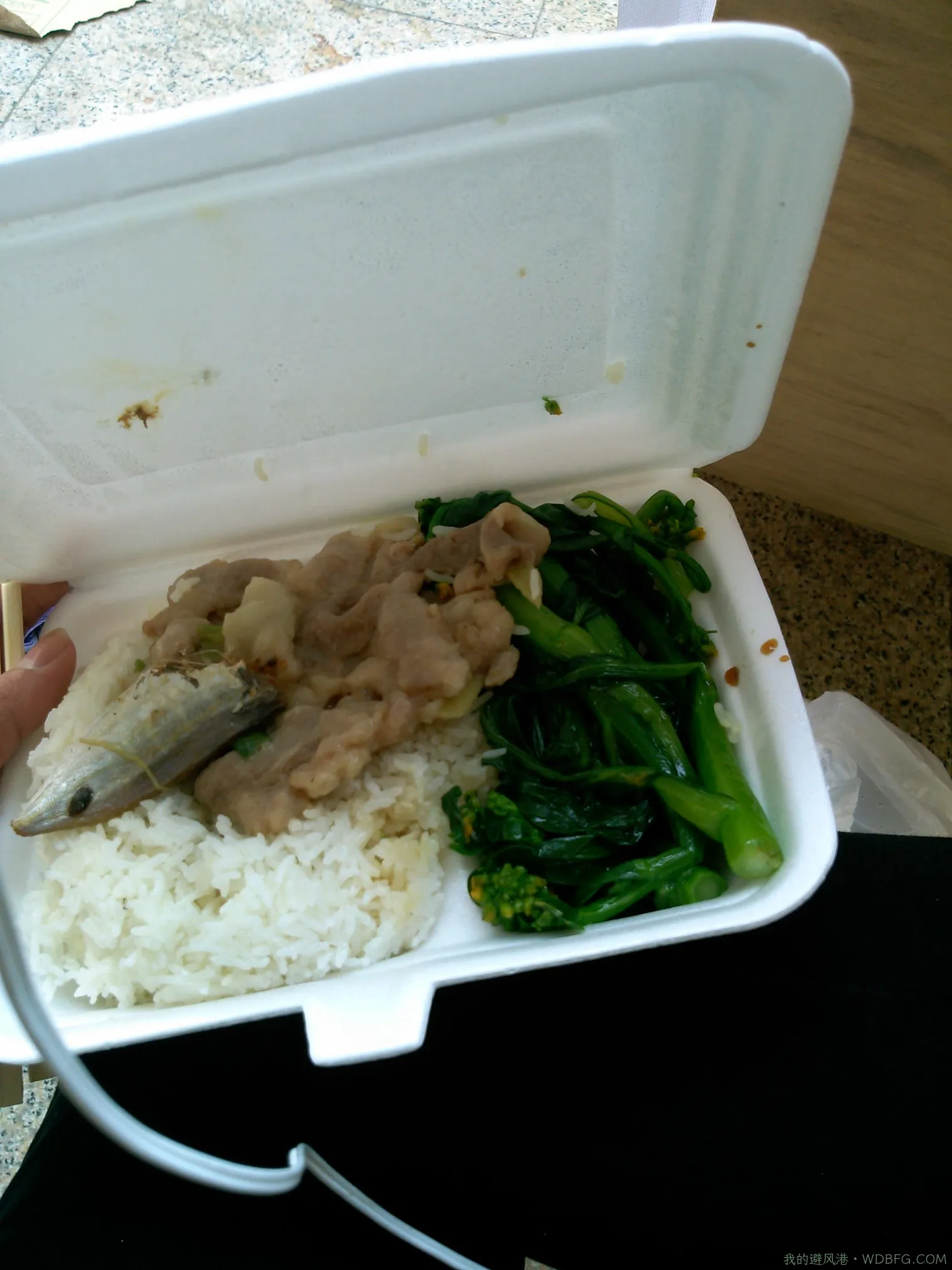 还要帮忙招聘，没办法，我叔是总经理