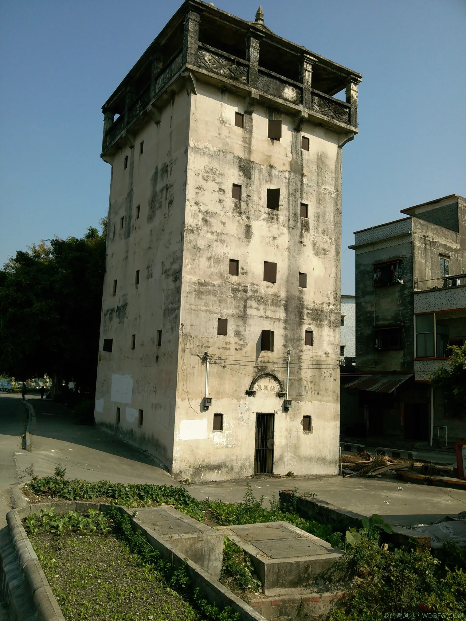 还要帮忙招聘，没办法，我叔是总经理