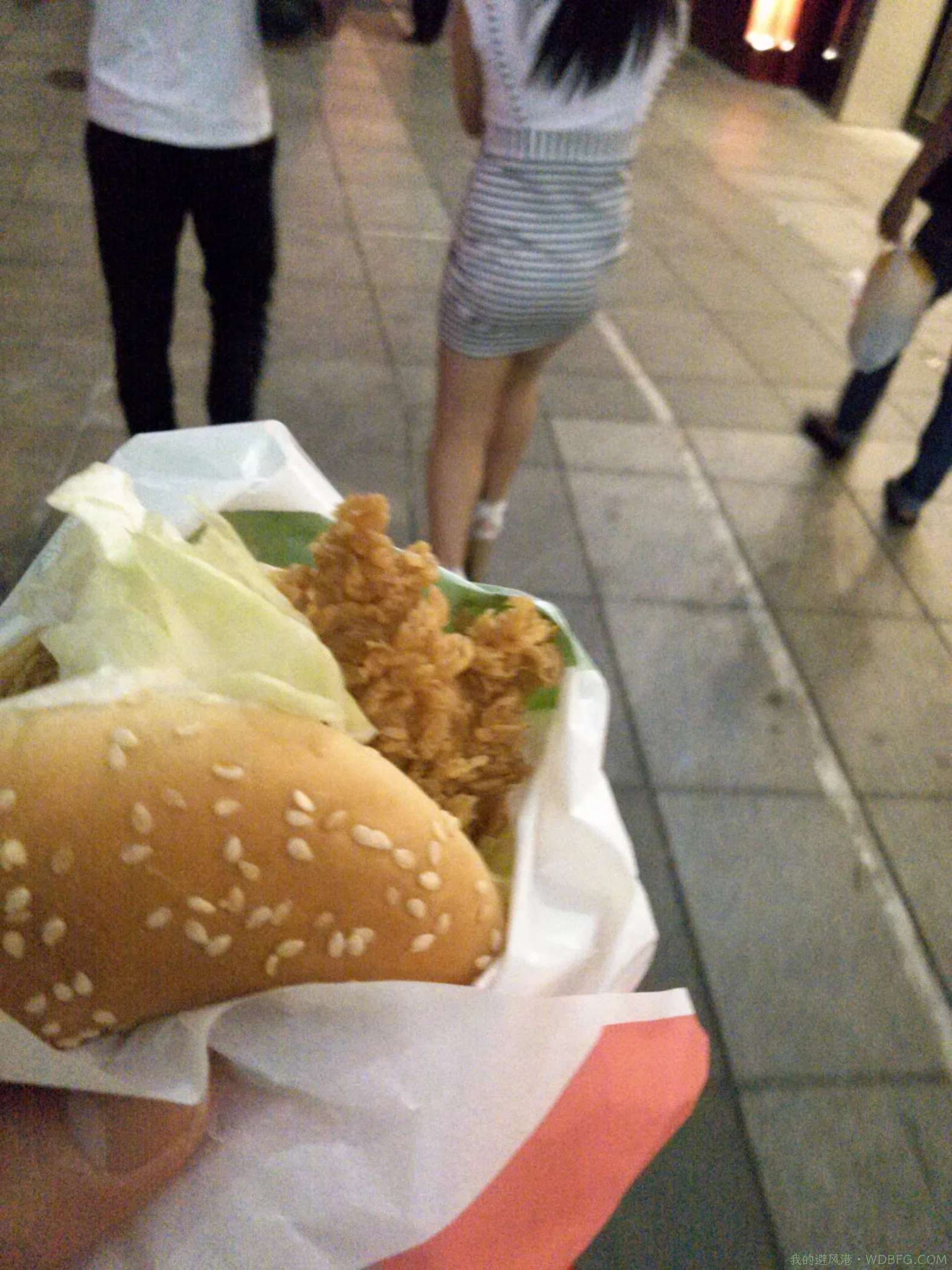 又和小伙伴们出去夜游江门了